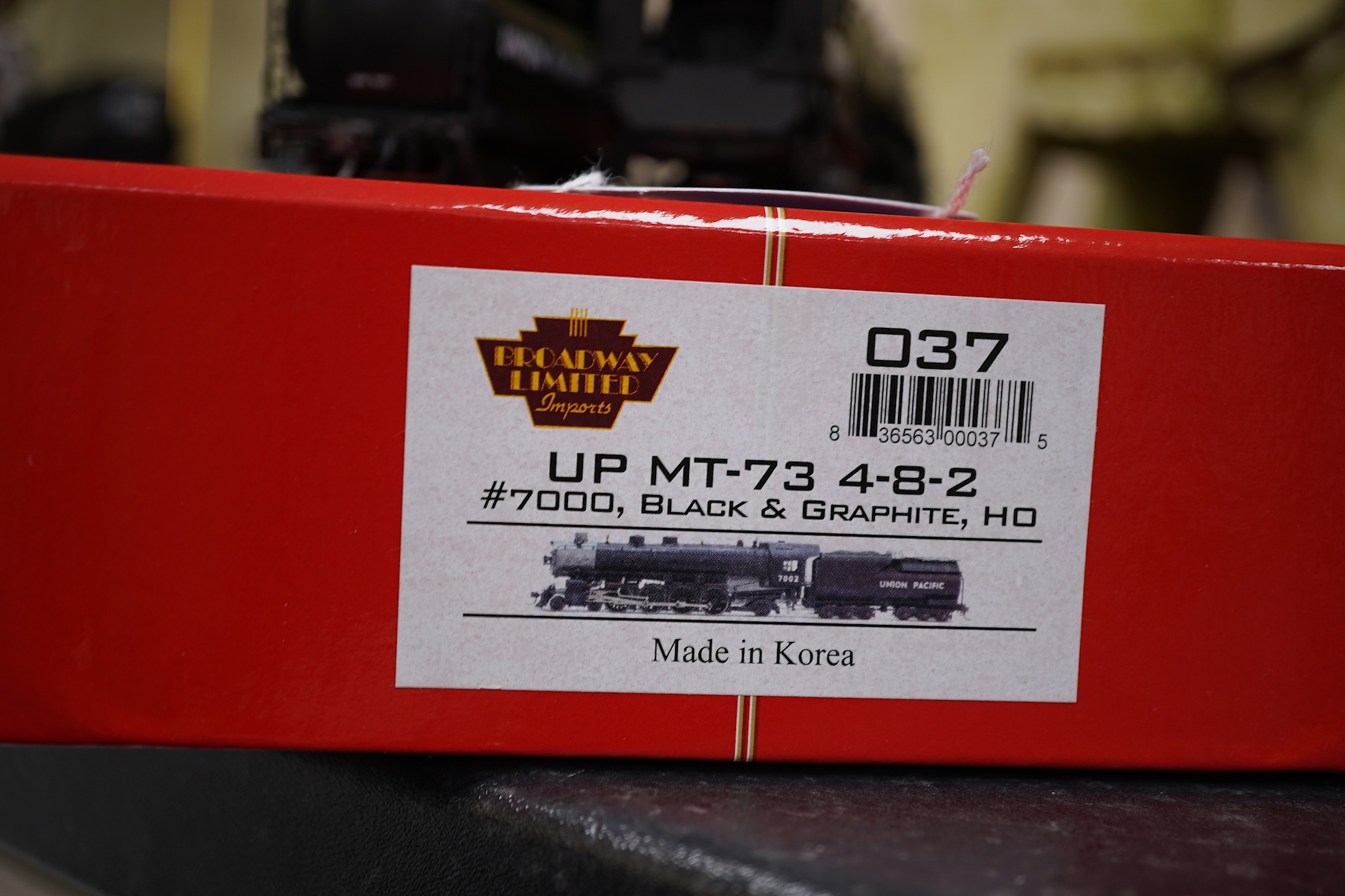 A boxed HO gauge Broadway Limited Paragon Series (037) model of Union Pacific MT-73, 7000, 4-8-2 locomotive with bogie tender, powered for two rail operation.